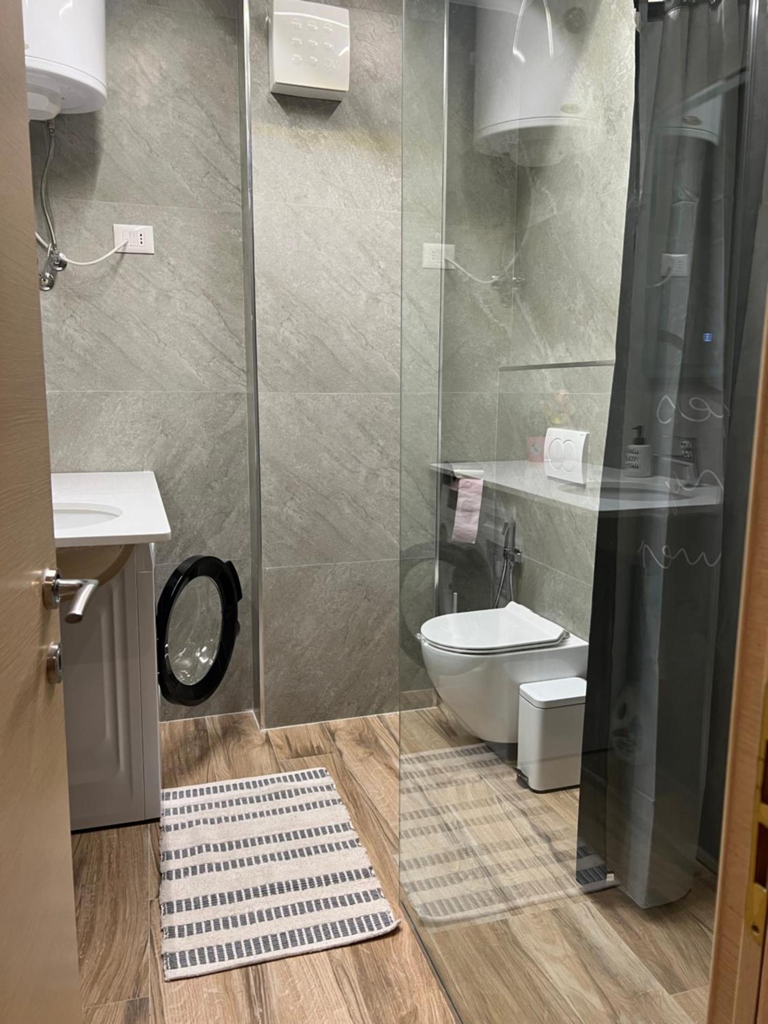 Port View Apartment 2 Durres Bagian luar foto