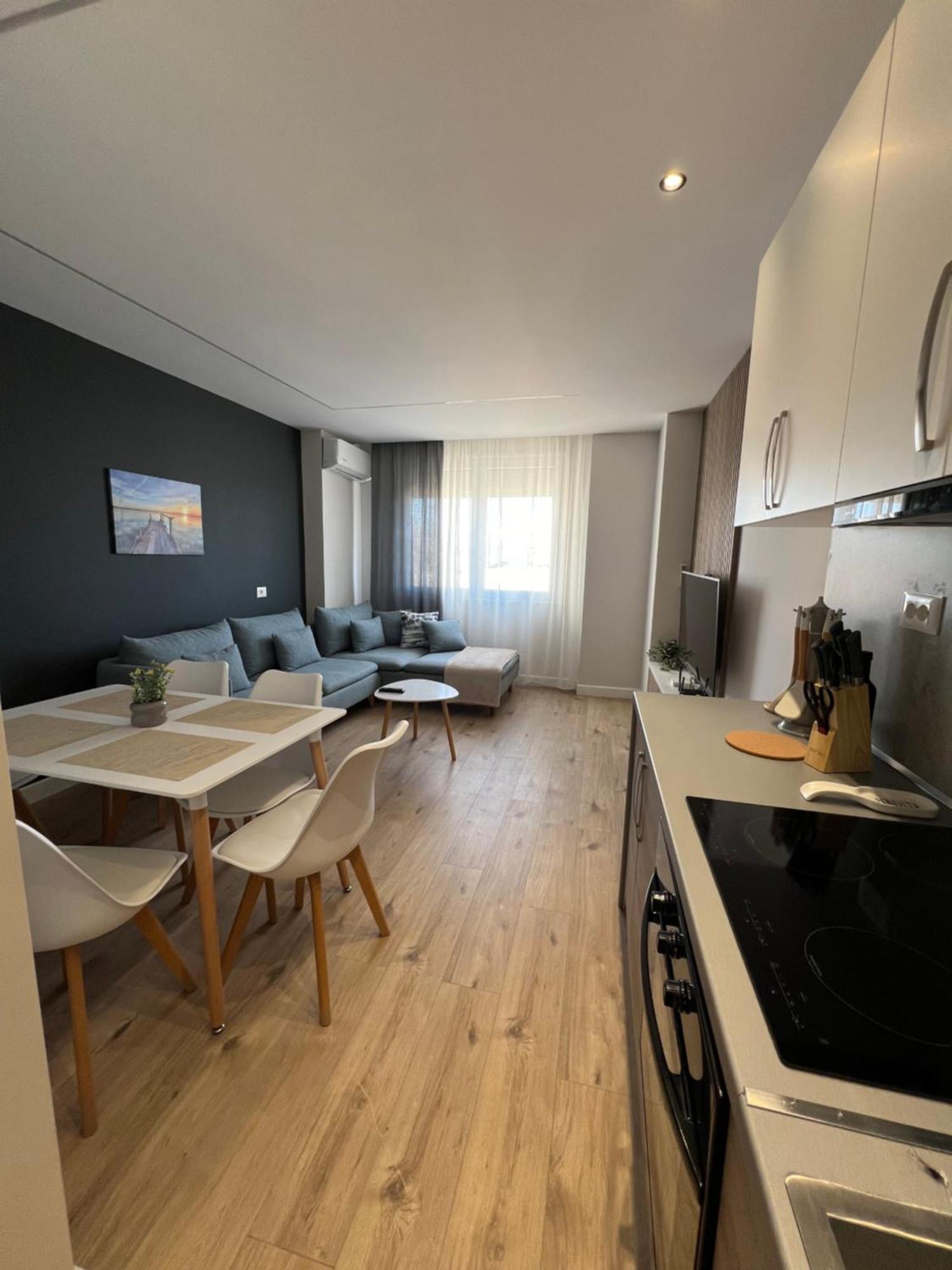 Port View Apartment 2 Durres Bagian luar foto
