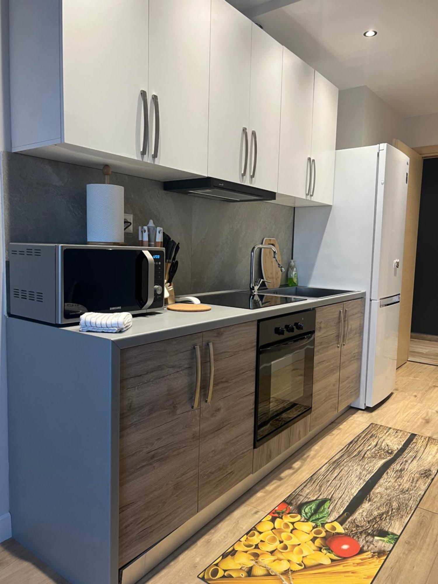 Port View Apartment 2 Durres Bagian luar foto